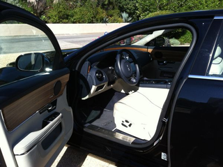 Illustration for article titled Supercharged Limited Edition Jaaaaaag Makes Strange Craigslist Find